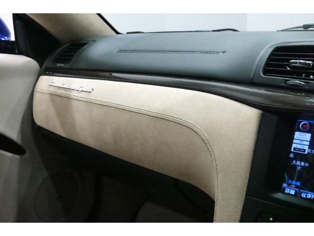 グラントゥーリズモ スポーツ MCオートシフト 右H/20AW/D記録6枚/内装ベタ付きリペア済み/Panasonicタッチスクリ-ンナビ/地デジ/バックカメラ/バルブリモコン/カラ-ドシ-トバック/トライデントステッチ/カラ-ドブレ-キキャリパ-(73枚目)