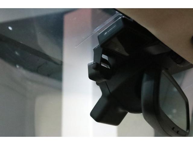 グラントゥーリズモ スポーツ MCオートシフト 右H/20AW/D記録6枚/内装ベタ付きリペア済み/Panasonicタッチスクリ-ンナビ/地デジ/バックカメラ/バルブリモコン/カラ-ドシ-トバック/トライデントステッチ/カラ-ドブレ-キキャリパ-(75枚目)