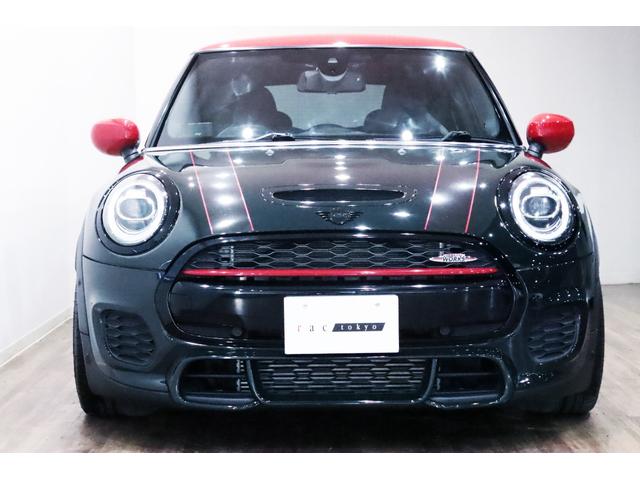 ＭＩＮＩ ジョンクーパーワークス　６ＭＴ／ＲＥＭＵＳ／ＫＷ／ＯＺ　Ｒａｃｉｎｇ　１７インチアルミ／ｈａｒｍａｎｋａｒｄｏｎ／後期／ＡｐｐｌｅＣａｒｐｌａｙ／Ｄｕｅｉｌ　ＡＧ／ＮＭ　Ｅｎｇｉｎｅｅｒｉｎｇ／ＡＣＣ／バックカメラ／（8枚目）