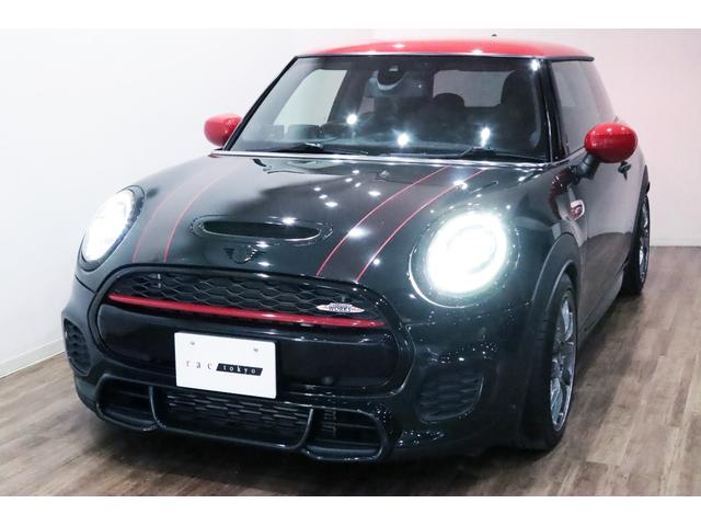 ＭＩＮＩ ジョンクーパーワークス　６ＭＴ／ＲＥＭＵＳ／ＫＷ／ＯＺ　Ｒａｃｉｎｇ　１７インチアルミ／ｈａｒｍａｎｋａｒｄｏｎ／後期／ＡｐｐｌｅＣａｒｐｌａｙ／Ｄｕｅｉｌ　ＡＧ／ＮＭ　Ｅｎｇｉｎｅｅｒｉｎｇ／ＡＣＣ／バックカメラ／（10枚目）