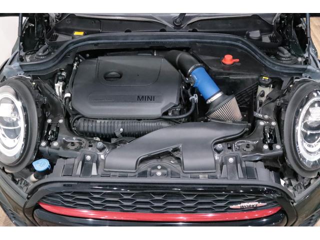 ＭＩＮＩ ジョンクーパーワークス　６ＭＴ／ＲＥＭＵＳ／ＫＷ／ＯＺ　Ｒａｃｉｎｇ　１７インチアルミ／ｈａｒｍａｎｋａｒｄｏｎ／後期／ＡｐｐｌｅＣａｒｐｌａｙ／Ｄｕｅｉｌ　ＡＧ／ＮＭ　Ｅｎｇｉｎｅｅｒｉｎｇ／ＡＣＣ／バックカメラ／（38枚目）