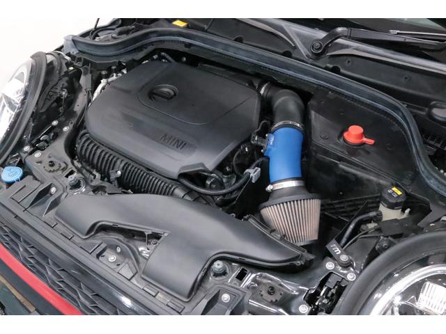 ＭＩＮＩ ジョンクーパーワークス　６ＭＴ／ＲＥＭＵＳ／ＫＷ／ＯＺ　Ｒａｃｉｎｇ　１７インチアルミ／ｈａｒｍａｎｋａｒｄｏｎ／後期／ＡｐｐｌｅＣａｒｐｌａｙ／Ｄｕｅｉｌ　ＡＧ／ＮＭ　Ｅｎｇｉｎｅｅｒｉｎｇ／ＡＣＣ／バックカメラ／（39枚目）