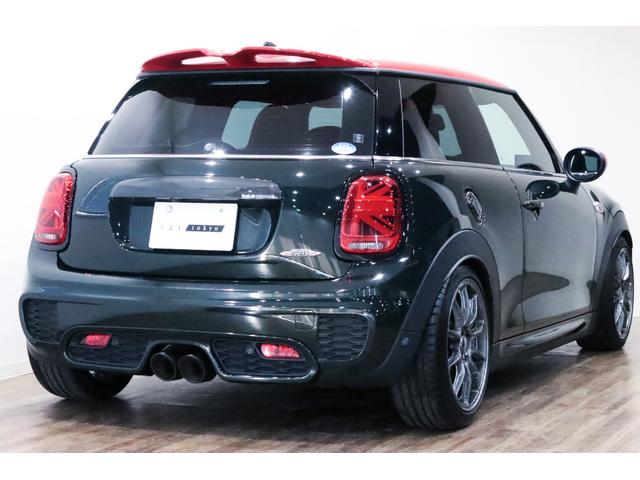 ＭＩＮＩ ジョンクーパーワークス　６ＭＴ／ＲＥＭＵＳ／ＫＷ／ＯＺ　Ｒａｃｉｎｇ　１７インチアルミ／ｈａｒｍａｎｋａｒｄｏｎ／後期／ＡｐｐｌｅＣａｒｐｌａｙ／Ｄｕｅｉｌ　ＡＧ／ＮＭ　Ｅｎｇｉｎｅｅｒｉｎｇ／ＡＣＣ／バックカメラ／（43枚目）