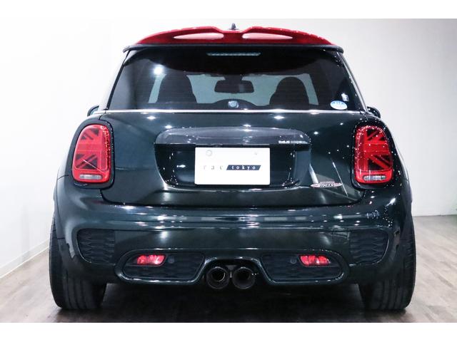 ＭＩＮＩ ジョンクーパーワークス　６ＭＴ／ＲＥＭＵＳ／ＫＷ／ＯＺ　Ｒａｃｉｎｇ　１７インチアルミ／ｈａｒｍａｎｋａｒｄｏｎ／後期／ＡｐｐｌｅＣａｒｐｌａｙ／Ｄｕｅｉｌ　ＡＧ／ＮＭ　Ｅｎｇｉｎｅｅｒｉｎｇ／ＡＣＣ／バックカメラ／（44枚目）