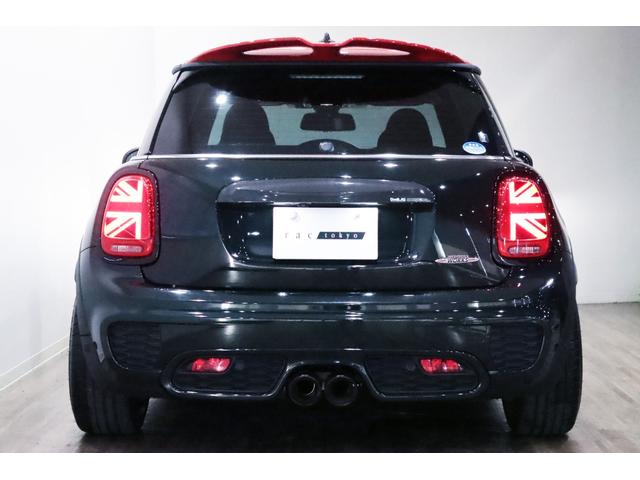 ＭＩＮＩ ジョンクーパーワークス　６ＭＴ／ＲＥＭＵＳ／ＫＷ／ＯＺ　Ｒａｃｉｎｇ　１７インチアルミ／ｈａｒｍａｎｋａｒｄｏｎ／後期／ＡｐｐｌｅＣａｒｐｌａｙ／Ｄｕｅｉｌ　ＡＧ／ＮＭ　Ｅｎｇｉｎｅｅｒｉｎｇ／ＡＣＣ／バックカメラ／（45枚目）