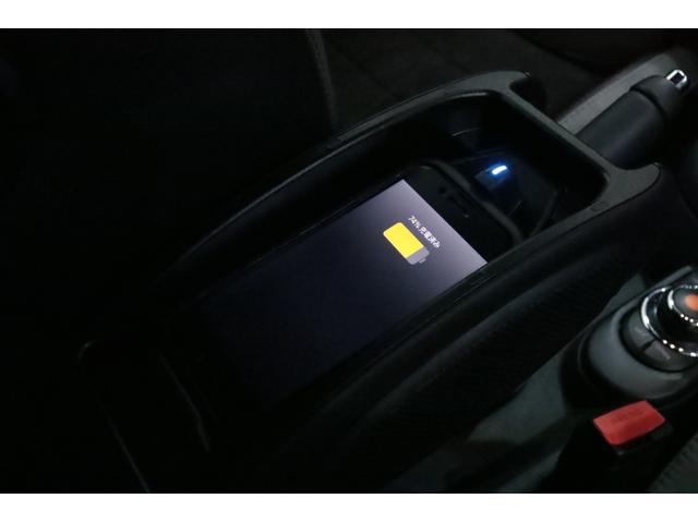 ＭＩＮＩ ジョンクーパーワークス　６ＭＴ／ＲＥＭＵＳ／ＫＷ／ＯＺ　Ｒａｃｉｎｇ　１７インチアルミ／ｈａｒｍａｎｋａｒｄｏｎ／後期／ＡｐｐｌｅＣａｒｐｌａｙ／Ｄｕｅｉｌ　ＡＧ／ＮＭ　Ｅｎｇｉｎｅｅｒｉｎｇ／ＡＣＣ／バックカメラ／（70枚目）