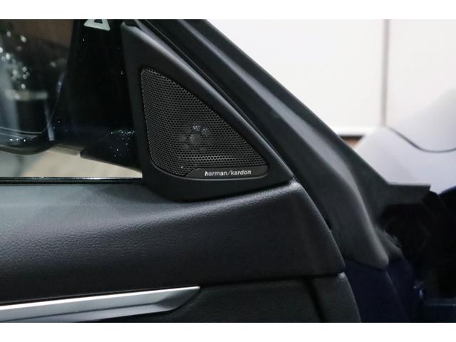 Ｂ４ Ｓビターボ　エディション９９　クーペ　右ハンドル／世界限定９９台／Ｎｏ．１３／ＡＣＣ／ＨＵＤ／オプションカラ－／専用装備／トップ＆サイドビュ－カメラ／シ－トヒ－タ－／ドライビングアシスト／レ－ンチェンジウォ－ニング／ＬＥＤ／パドルシフト／（13枚目）