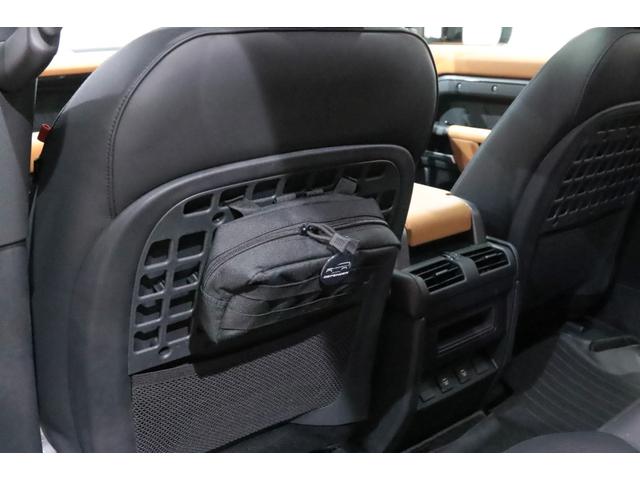 ディフェンダー 110X-ダイナミックHSE D300 電動サステップ/パノラマサンル-フ/JAMES BAROUDオ-ニング/BLACK RHINO20AW/HSX/ヒッチメンバ-/FRONT RUNNERカッティングボ-ド/ル-フラック/マッドフラップ(19枚目)