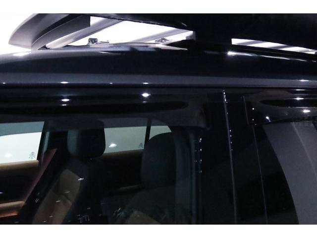 ディフェンダー 110X-ダイナミックHSE D300 電動サステップ/パノラマサンル-フ/JAMES BAROUDオ-ニング/BLACK RHINO20AW/HSX/ヒッチメンバ-/FRONT RUNNERカッティングボ-ド/ル-フラック/マッドフラップ(25枚目)