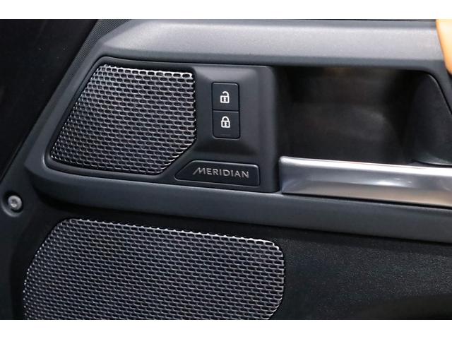 ディフェンダー 110X-ダイナミックHSE D300 電動サステップ/パノラマサンル-フ/JAMES BAROUDオ-ニング/BLACK RHINO20AW/HSX/ヒッチメンバ-/FRONT RUNNERカッティングボ-ド/ル-フラック/マッドフラップ(46枚目)