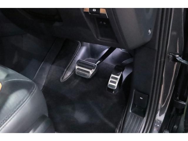 ディフェンダー 110X-ダイナミックHSE D300 電動サステップ/パノラマサンル-フ/JAMES BAROUDオ-ニング/BLACK RHINO20AW/HSX/ヒッチメンバ-/FRONT RUNNERカッティングボ-ド/ル-フラック/マッドフラップ(49枚目)