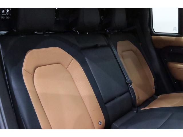 ディフェンダー 110X-ダイナミックHSE D300 電動サステップ/パノラマサンル-フ/JAMES BAROUDオ-ニング/BLACK RHINO20AW/HSX/ヒッチメンバ-/FRONT RUNNERカッティングボ-ド/ル-フラック/マッドフラップ(52枚目)