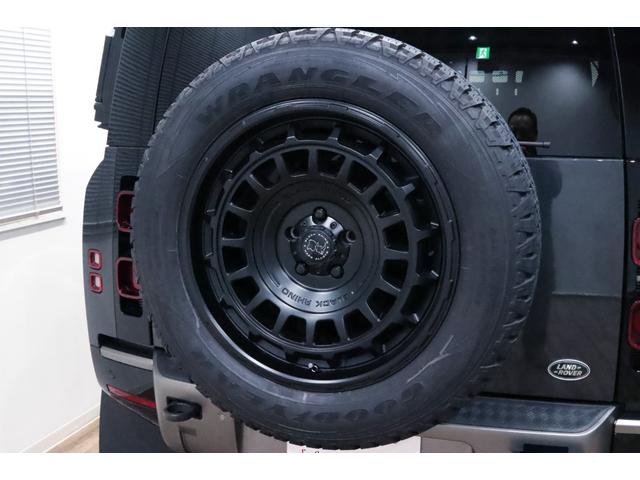 ディフェンダー 110X-ダイナミックHSE D300 電動サステップ/パノラマサンル-フ/JAMES BAROUDオ-ニング/BLACK RHINO20AW/HSX/ヒッチメンバ-/FRONT RUNNERカッティングボ-ド/ル-フラック/マッドフラップ(60枚目)