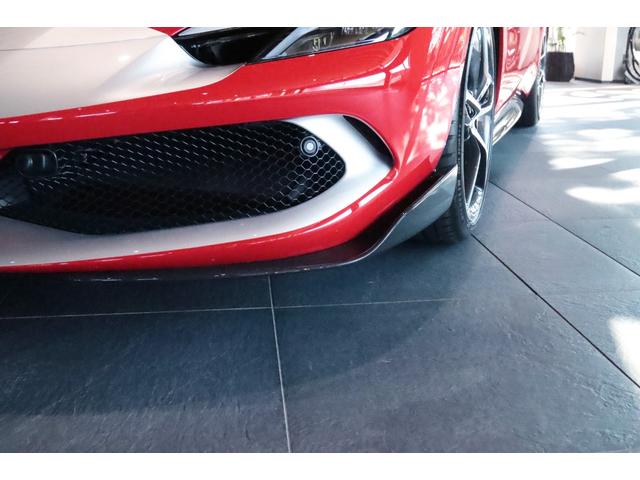 ２９６ＧＴＢ アセットフィオラノパッケージ　ＡＳＳＥＴＴＯ　ＦＩＯＲＡＮＯ／カ－ボンファイバ－エンジンカバ－・リヤディフュ－ザ－・アンダ－カバ－・キ－・ホイ－ルキャップ・インストゥルメンタルクラスタ－・アッパ－トンネル・ＬＥＤ付ステアリング／（22枚目）