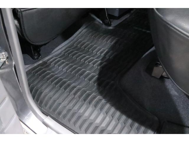 ランドクルーザー70 ピックアップ 30周年記念モデル/5MT/1GR/ARB/コマ-シャルバンパ-/ル-フラック/サイドレ-ル/プロテクションサイドステップ/幌/デフロック/サファリシュノ-ケル/WARNウィンチ/IPFライトバ-/(23枚目)