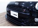 クーパーＳ　コンバーチブル　ＲＫｄｅｓｉｇｎエアロ／ＲＫｄｅｓｉｇｎマフラー／ＢＣｒａｃｉｎｇ車高調／ミニＹｏｕｒｓ幌／ＷＯＲＫ１８インチアルミ／ｎｅｗタイヤ／車検済／ＣＡＢＡＮＡシート／Ｂｌａｃｋエクステリア／シートヒーター（27枚目）