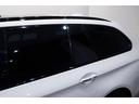 ５２３ｉツーリング　Ｍスポーツ　後期／パノラマサンルーフ／ブラックレザー／前後シートヒーター／タイヤ新品／車線変更警告／ドライビングアシストプラス／アダプティブＬＥＤ／専用装備／１８インチブラックアルミ（13枚目）