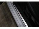 ベースグレード　６速ＭＴ／サンル－フ／赤キャリパ－／コントラストル－フ／バックカメラ／車検Ｒ９．９迄／タイヤ新品／グレイシアホワイトＭ／フロアマット／ナビ地デジ／１８インチアルミ／ブラックハーフレザー（18枚目）