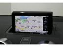 ベースグレード　６速ＭＴ／サンル－フ／赤キャリパ－／コントラストル－フ／バックカメラ／車検Ｒ９．９迄／タイヤ新品／グレイシアホワイトＭ／フロアマット／ナビ地デジ／１８インチアルミ／ブラックハーフレザー（47枚目）