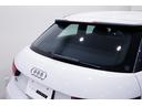 ベースグレード　６速ＭＴ／サンル－フ／赤キャリパ－／コントラストル－フ／バックカメラ／車検Ｒ９．９迄／タイヤ新品／グレイシアホワイトＭ／フロアマット／ナビ地デジ／１８インチアルミ／ブラックハーフレザー（52枚目）