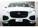 Fペイス R-ダイナミック HSE P250 1オ-ナ-/後期/ブラックエクステリアパック/専用ボディキット/マ-ズレッドレザ-スポ-ツシ-ト/20AW/タイヤ新品/11.4インチタッチスクリ-ン/ワイヤレスAppleCarPlay/3Dカメラ(8枚目)