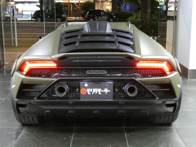 ウラカン ステラート　ＬＰ６１０－４　世界限定１４９９台　ＯＰ６４１　走行９５ｋｍ　ＯＰ６４１　プロテクションフィルム　３年メンテナンスＰＫＧ加入　マットブラック鍛造１９ＡＷ　リアカメラ　アルカンターラダッシュ／ルーフ／ステアリング　カーボンスポーツシート（6枚目）