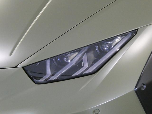 ウラカン ステラート　ＬＰ６１０－４　世界限定１４９９台　ＯＰ６４１　走行９５ｋｍ　ＯＰ６４１　プロテクションフィルム　３年メンテナンスＰＫＧ加入　マットブラック鍛造１９ＡＷ　リアカメラ　アルカンターラダッシュ／ルーフ／ステアリング　カーボンスポーツシート（11枚目）