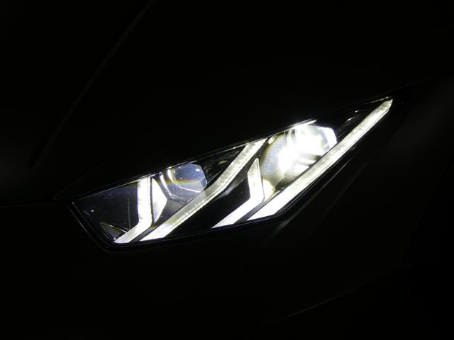 ウラカン ステラート　ＬＰ６１０－４　世界限定１４９９台　ＯＰ６４１　走行９５ｋｍ　ＯＰ６４１　プロテクションフィルム　３年メンテナンスＰＫＧ加入　マットブラック鍛造１９ＡＷ　リアカメラ　アルカンターラダッシュ／ルーフ／ステアリング　カーボンスポーツシート（13枚目）