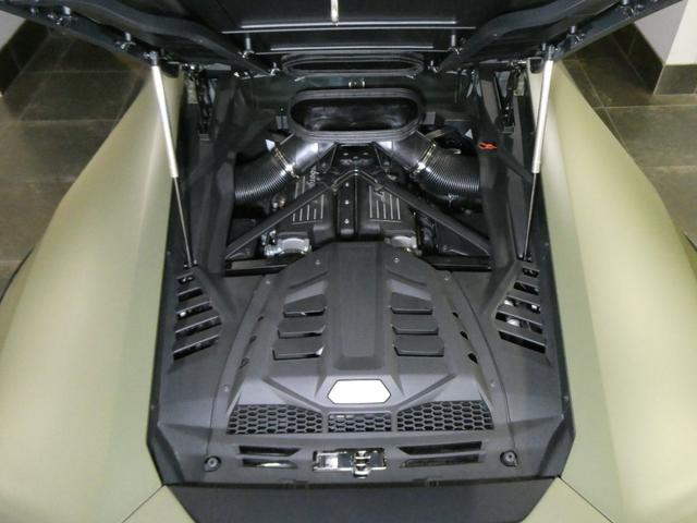 ウラカン ステラート　ＬＰ６１０－４　世界限定１４９９台　ＯＰ６４１　走行９５ｋｍ　ＯＰ６４１　プロテクションフィルム　３年メンテナンスＰＫＧ加入　マットブラック鍛造１９ＡＷ　リアカメラ　アルカンターラダッシュ／ルーフ／ステアリング　カーボンスポーツシート（40枚目）
