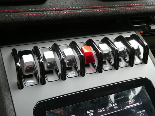 ウラカン ステラート　ＬＰ６１０－４　世界限定１４９９台　ＯＰ６４１　走行９５ｋｍ　ＯＰ６４１　プロテクションフィルム　３年メンテナンスＰＫＧ加入　マットブラック鍛造１９ＡＷ　リアカメラ　アルカンターラダッシュ／ルーフ／ステアリング　カーボンスポーツシート（46枚目）