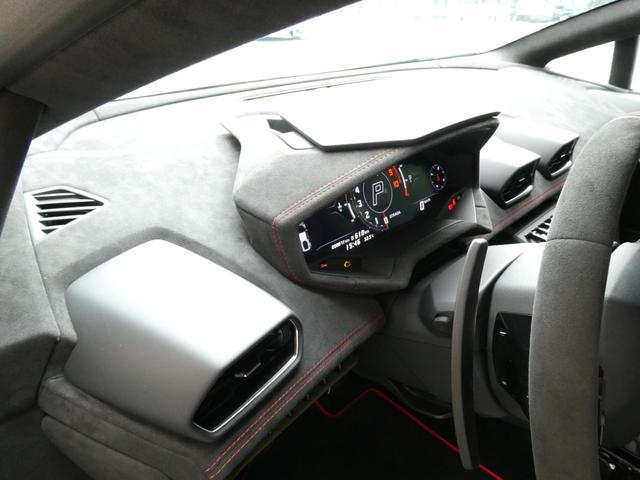 ウラカン ステラート　ＬＰ６１０－４　世界限定１４９９台　ＯＰ６４１　走行９５ｋｍ　ＯＰ６４１　プロテクションフィルム　３年メンテナンスＰＫＧ加入　マットブラック鍛造１９ＡＷ　リアカメラ　アルカンターラダッシュ／ルーフ／ステアリング　カーボンスポーツシート（55枚目）