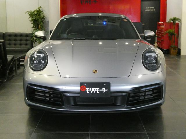９１１ ９１１カレラ　ＰＣアプルーブド保証２０２６年４月　スポーツエグゾースト　スポーツクロノＰＫＧ　マットカーボンインテリアＰＫＧ　ＧＴスポーツステアリング　ポルシェクレストエンボスヘッドレスト　毎年ＰＣ正規Ｄ記録簿５枚　禁煙車（2枚目）