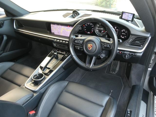 ９１１ ９１１カレラ　ＰＣアプルーブド保証２０２６年４月　スポーツエグゾースト　スポーツクロノＰＫＧ　マットカーボンインテリアＰＫＧ　ＧＴスポーツステアリング　ポルシェクレストエンボスヘッドレスト　毎年ＰＣ正規Ｄ記録簿５枚　禁煙車（37枚目）