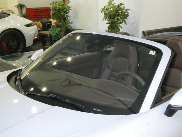 ９１１ ９１１カレラＧＴＳ　カブリオレ　走行９５ｋｍ　左Ｈ　屋内保管　禁煙車　１４ｗａｙスポーツシート　ＨＤマトリックスＬＥＤライト（ティンテッド）　ＰＡＳＭ　ＢＯＳＥサラウンドサウンドシステム　ポルシェクレストエンボスヘッドレスト（17枚目）
