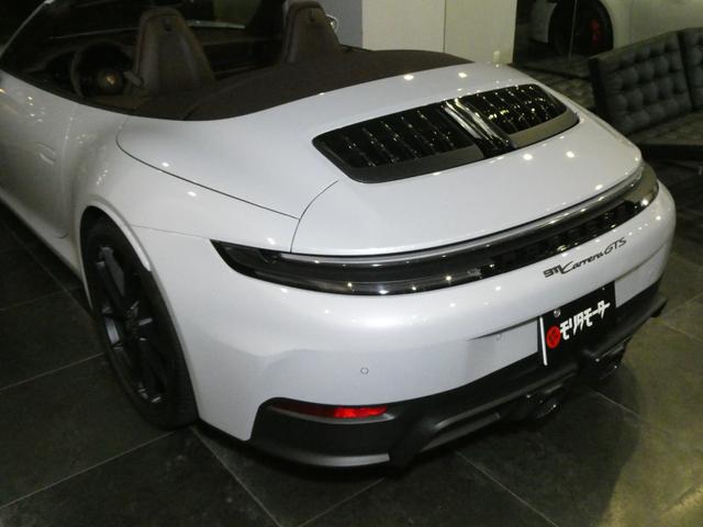 ９１１ ９１１カレラＧＴＳ　カブリオレ　走行９５ｋｍ　左Ｈ　屋内保管　禁煙車　１４ｗａｙスポーツシート　ＨＤマトリックスＬＥＤライト（ティンテッド）　ＰＡＳＭ　ＢＯＳＥサラウンドサウンドシステム　ポルシェクレストエンボスヘッドレスト（26枚目）