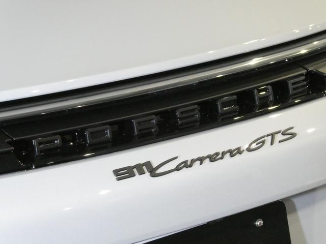９１１ ９１１カレラＧＴＳ　カブリオレ　走行９５ｋｍ　左Ｈ　屋内保管　禁煙車　１４ｗａｙスポーツシート　ＨＤマトリックスＬＥＤライト（ティンテッド）　ＰＡＳＭ　ＢＯＳＥサラウンドサウンドシステム　ポルシェクレストエンボスヘッドレスト（30枚目）