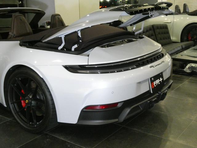 ９１１ ９１１カレラＧＴＳ　カブリオレ　走行９５ｋｍ　左Ｈ　屋内保管　禁煙車　１４ｗａｙスポーツシート　ＨＤマトリックスＬＥＤライト（ティンテッド）　ＰＡＳＭ　ＢＯＳＥサラウンドサウンドシステム　ポルシェクレストエンボスヘッドレスト（37枚目）