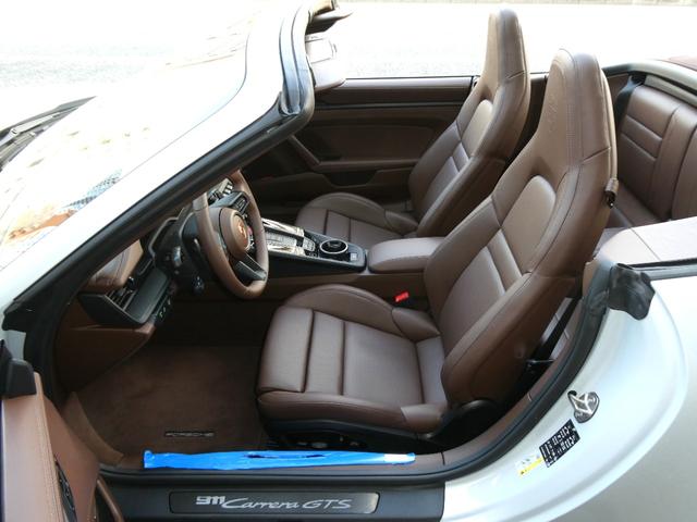 ９１１ ９１１カレラＧＴＳ　カブリオレ　走行９５ｋｍ　左Ｈ　屋内保管　禁煙車　１４ｗａｙスポーツシート　ＨＤマトリックスＬＥＤライト（ティンテッド）　ＰＡＳＭ　ＢＯＳＥサラウンドサウンドシステム　ポルシェクレストエンボスヘッドレスト（39枚目）