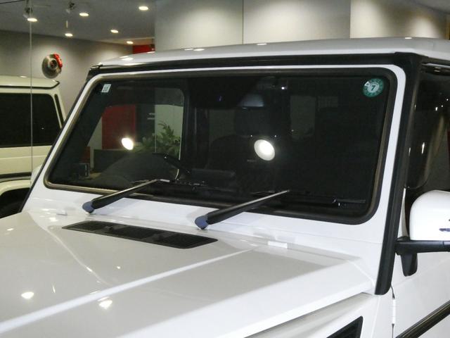 Ｇクラス Ｇ６３　最終モデル　右ハンドル　走行１．５万ｋｍ　毎年全ＭＢ席ディーラー記録簿７枚保管　ｄｅｓｉｇｎｏエクスクルーシブインテリアＰＫＧ　ミスティックホワイト　ＡｐｐｌｅＣａｒＰｌａｙ／ＡｎｄｒｏｉｄＡｕｔｏ対応後期型８インチナビ　屋内保管禁煙車両（17枚目）