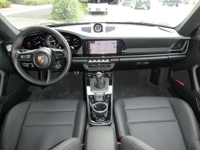 ９１１ ９１１カレラＴ　４人乗り　７速ＭＴ　左Ｈ　走行１０００ｋｍ　メーカー新車保証付　１オーナー　屋内保管禁煙　シートベンチレーション　ＬＥＤヘッドライト（ＰＤＬＳ＋）　レザーシート　ＥｘｃｌｕｓｉｖｅＤｅｓｉｇｎテールライト　エクステリアカラー同色インテリアＰＫＧ（33枚目）