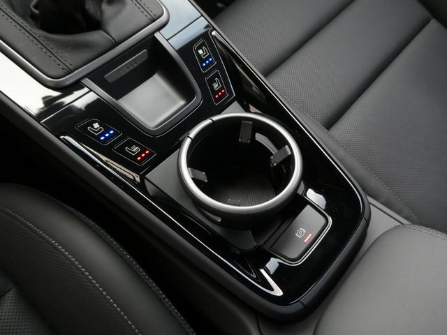 ９１１ ９１１カレラＴ　４人乗り　７速ＭＴ　左Ｈ　走行１０００ｋｍ　メーカー新車保証付　１オーナー　屋内保管禁煙　シートベンチレーション　ＬＥＤヘッドライト（ＰＤＬＳ＋）　レザーシート　ＥｘｃｌｕｓｉｖｅＤｅｓｉｇｎテールライト　エクステリアカラー同色インテリアＰＫＧ（46枚目）