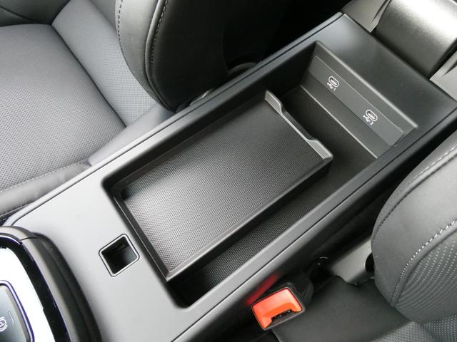 ９１１ ９１１カレラＴ　４人乗り　７速ＭＴ　左Ｈ　走行１０００ｋｍ　メーカー新車保証付　１オーナー　屋内保管禁煙　シートベンチレーション　ＬＥＤヘッドライト（ＰＤＬＳ＋）　レザーシート　ＥｘｃｌｕｓｉｖｅＤｅｓｉｇｎテールライト　エクステリアカラー同色インテリアＰＫＧ（48枚目）
