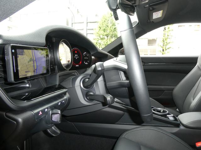 ９１１ ９１１カレラＴ　４人乗り　７速ＭＴ　左Ｈ　走行１０００ｋｍ　メーカー新車保証付　１オーナー　屋内保管禁煙　シートベンチレーション　ＬＥＤヘッドライト（ＰＤＬＳ＋）　レザーシート　ＥｘｃｌｕｓｉｖｅＤｅｓｉｇｎテールライト　エクステリアカラー同色インテリアＰＫＧ（52枚目）