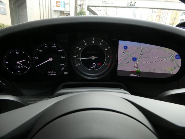 ９１１ ９１１ターボＳ　走行０．２万ｋｍ　左ハンドル　新車保証付　ＰＣＣＢブラックキャリパー　スポーツエグゾーストシステム　Ｆリフティング　ＰＡＳＭ付スポーツサス　ティンテッドＬＥＤマトリックス　スポーツクロノ　２０／２１ＥｘｃｌｕｓｉｖｅデザインＡＷ（55枚目）