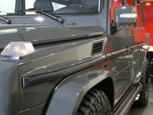 Ｇクラス Ｇ５５Ｌ　ＡＭＧ　ディーラー記録簿１１回　走行４．８万ｋｍ　５．５Ｌ　Ｖ８スーパーチャージャー　Ｆｅｒｒａｒｉ純正ヒストリックカラー　グリジオスクーロ／ＰＰＧ　ＮＩＴＴＯ　ＭＴタイヤ　クリアガラス　背面タイヤ反転ブラケット　ＣＡＲＯＺＺＥＲＩＡナビ　ドラレコ（14枚目）