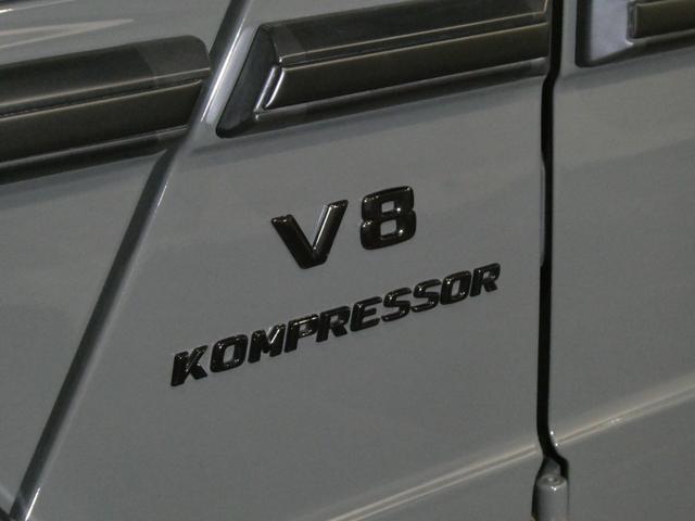 Ｇクラス Ｇ５５Ｌ　ＡＭＧ　ディーラー記録簿１１回　走行４．８万ｋｍ　５．５Ｌ　Ｖ８スーパーチャージャー　Ｆｅｒｒａｒｉ純正ヒストリックカラー　グリジオスクーロ／ＰＰＧ　ＮＩＴＴＯ　ＭＴタイヤ　クリアガラス　背面タイヤ反転ブラケット　ＣＡＲＯＺＺＥＲＩＡナビ　ドラレコ（21枚目）