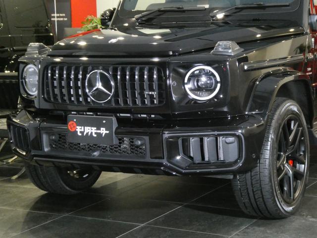 Gクラス G63 ローンチエディション 走行1800km ナイトPKG 屋内保管禁煙 AMGカーボンファイバートリム AMG21インチAW 右ハンドル 純正ドライブレコーダー360前後 AMGフロアマット リラクゼーション機能(9枚目)