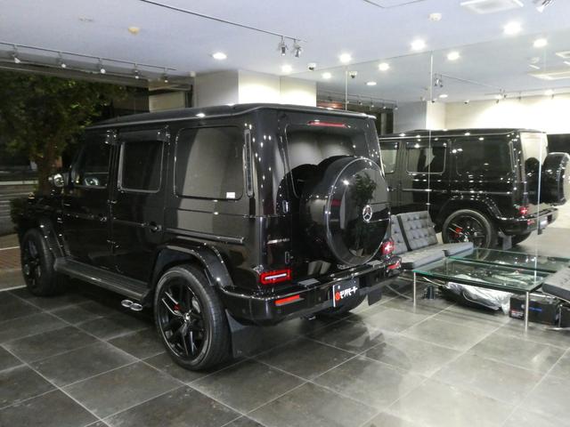 Gクラス G63 ローンチエディション 走行1800km ナイトPKG 屋内保管禁煙 AMGカーボンファイバートリム AMG21インチAW 右ハンドル 純正ドライブレコーダー360前後 AMGフロアマット リラクゼーション機能(25枚目)