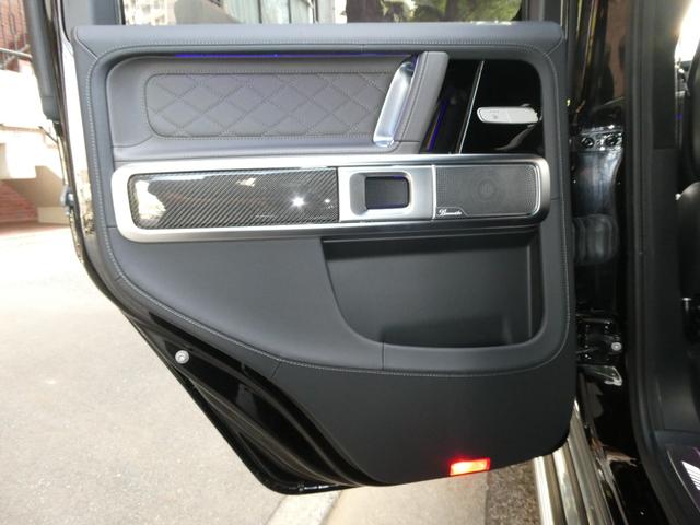 Gクラス G63 ローンチエディション 走行1800km ナイトPKG 屋内保管禁煙 AMGカーボンファイバートリム AMG21インチAW 右ハンドル 純正ドライブレコーダー360前後 AMGフロアマット リラクゼーション機能(74枚目)