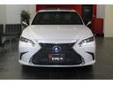 2019年3月 LEXUS ES300h 5年10万kmの新車保証が継承可能です。ローン金利1.9%〜 1オーナー 屋内保管 禁煙車 三眼フルLEDヘッドライト ブラインドスポットモニター